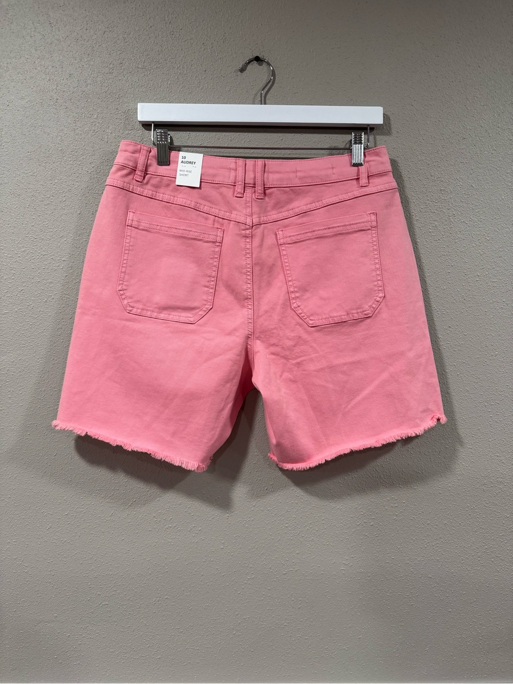 NWT Tribal Jeans Hot Pink Shorts - Picture 2 of 6